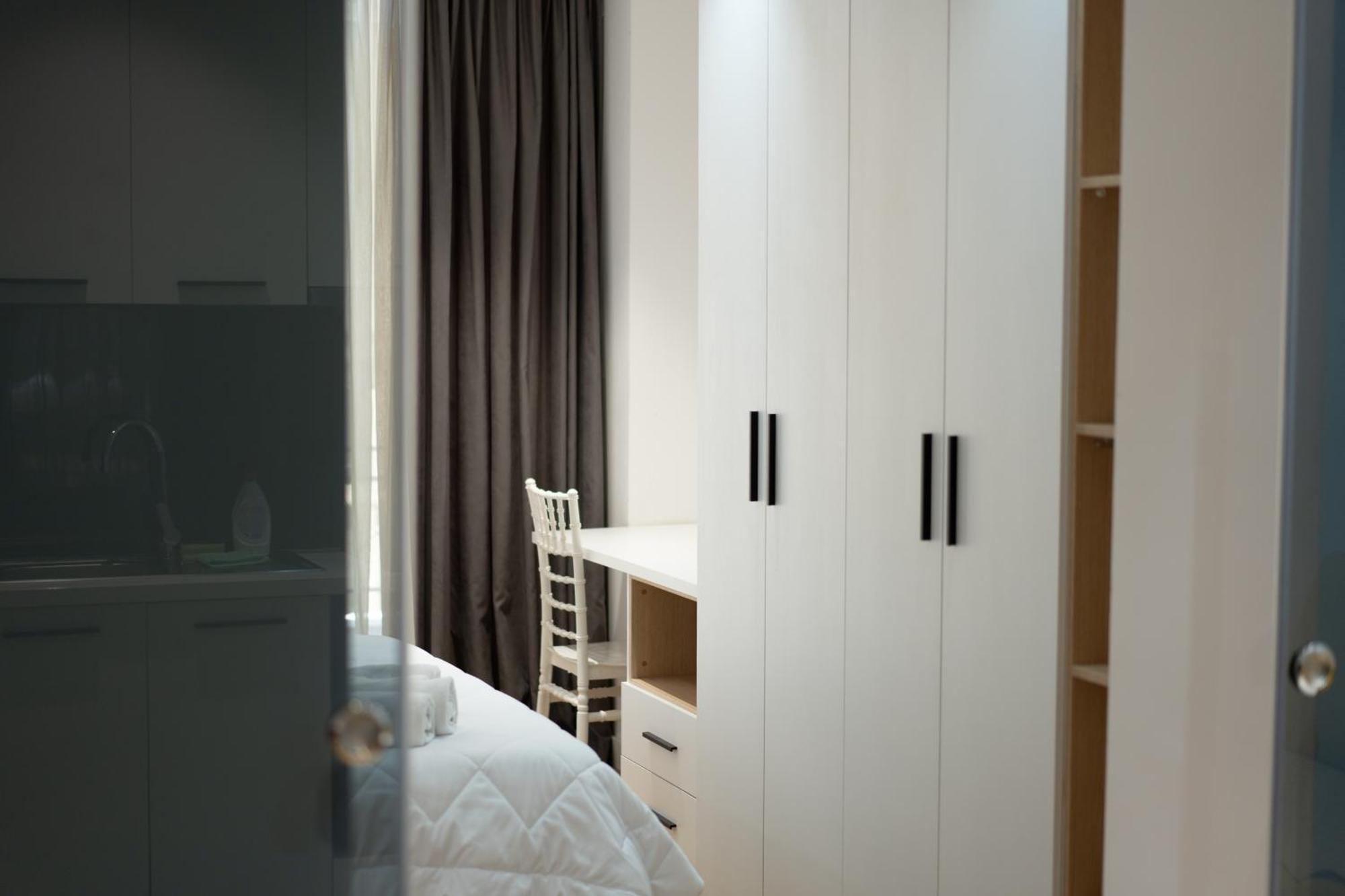 Cosy Urban Central Apartment Tirana Exterior foto