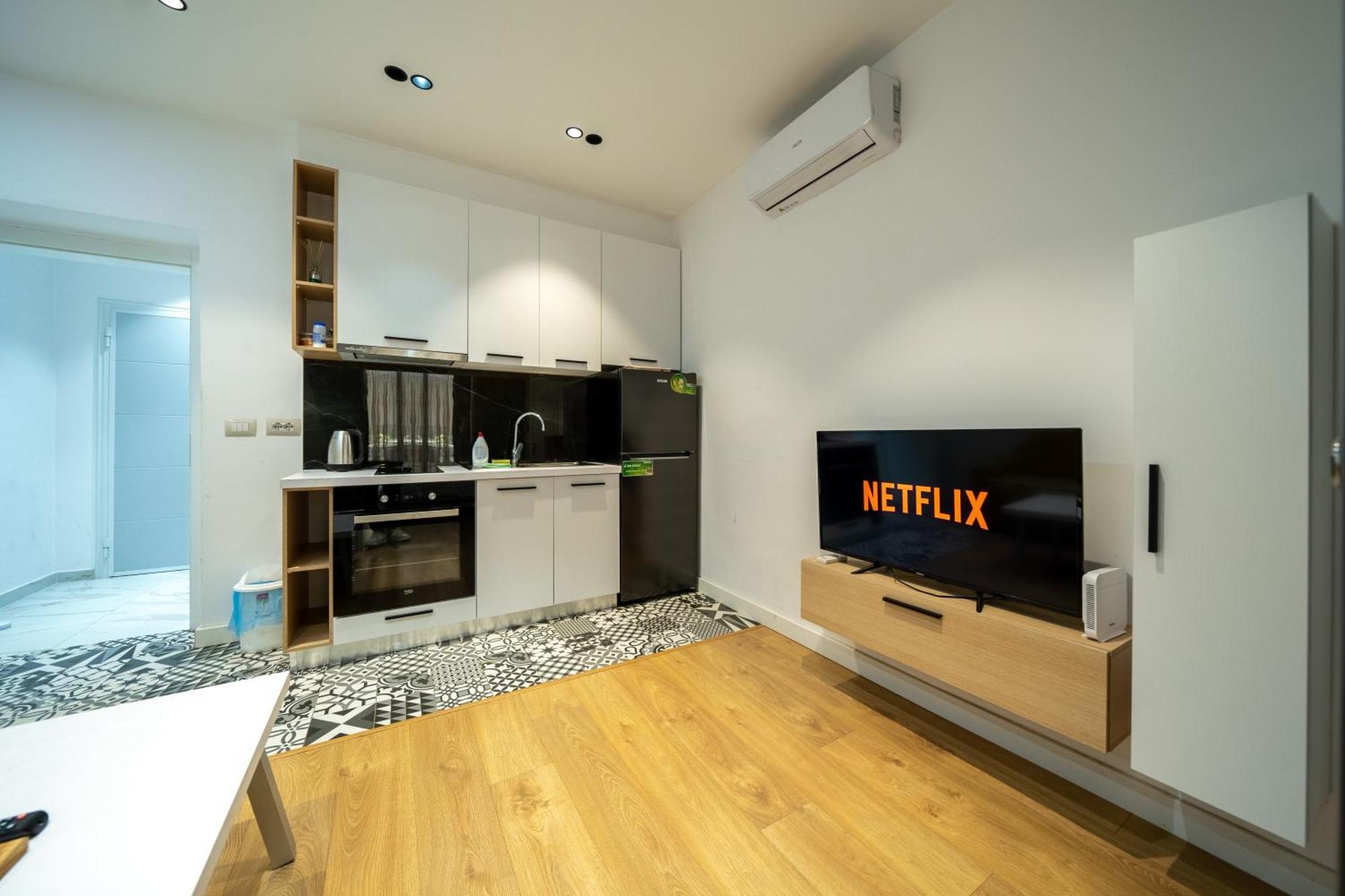 Cosy Urban Central Apartment Tirana Exterior foto